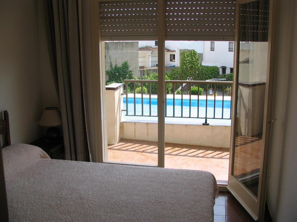 Mar Blau L'Escala Apartment Bilik gambar
